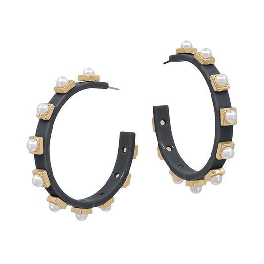 Acrylic Hoop with Gold Sqaure and Pearl Accent - Black