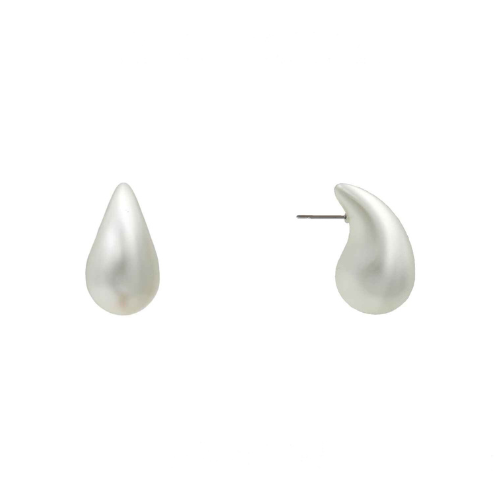 Teardrop Pearl Stud